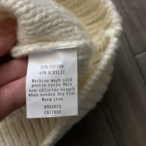 GAP sweater size XL NWOT new no tags - Picture 5 of 7